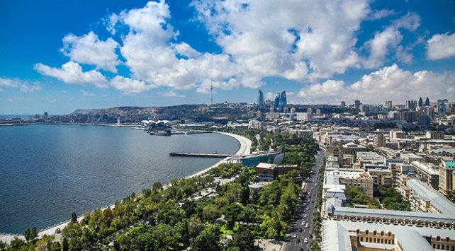 Azerbaycan, bağımsızlığının 29’uncu yılını kutluyor