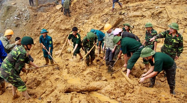 Vietnam’da toprak kayması: 3 ölü, 22 kayıp