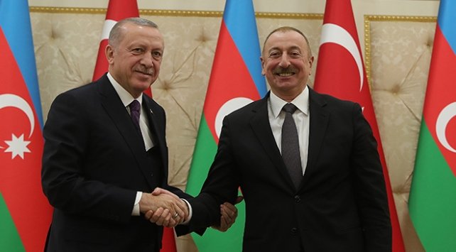 Erdoğan’dan Azerbaycan’a bağımsızlık günü kutlaması