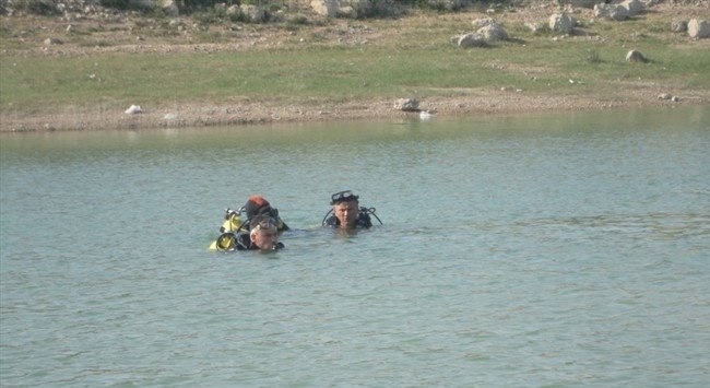 Tokat’ta serinlemek için gölete giren genç boğuldu