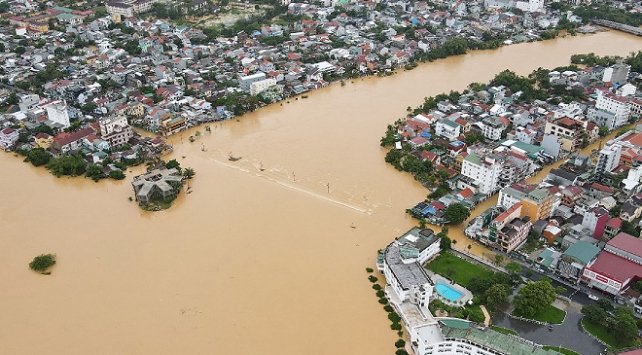 Vietnam’daki sel ve heyelanlarda can kaybı artıyor