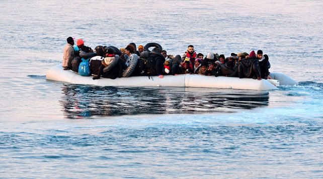 Yunanistan, Ege’de sığınmacılara karşı gözetleme sistemi kuracak