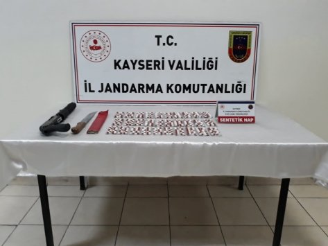 Kayseri’de yeşil reçeteli hap satan şüpheli yakalandı