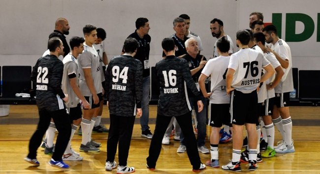 Beşiktaş Hentbol Takımı’nın iki maçına koronavirüs ertelemesi