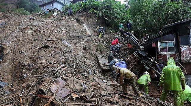 Filipinler’de Molave Tayfunu nedeniyle binlerce kişi yerinden oldu