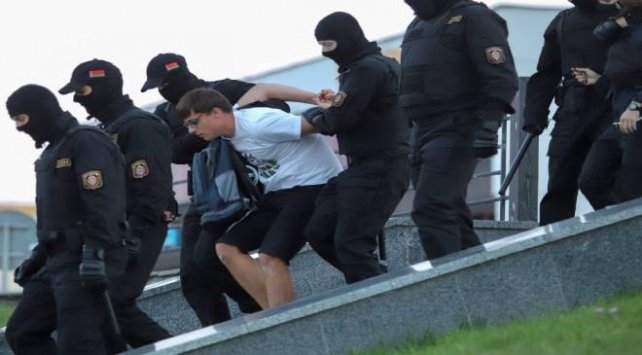 Belarus’taki protestolarda 523 kişi gözaltına alındı