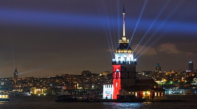 İstanbul’da 29 Ekim Cumhuriyet Bayramı coşkuyla kutlandı