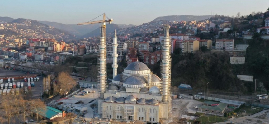 Uzun Mehmet Camii inşaatında sona doğru yaklaşıldı