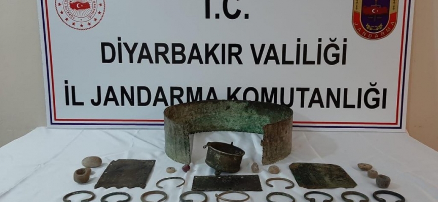 Diyarbakır’da 45 tarihi eser ele geçirildi