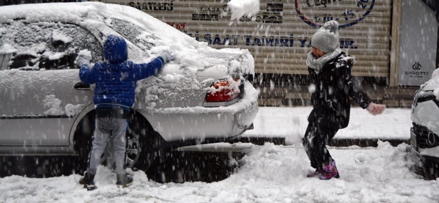 Meteoroloji’den kar, sağanak ve fırtına uyarısı