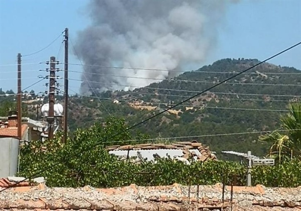 “Pera Pedi” bölgesinde yangın çıktı