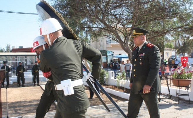 Şehit 21 Tuzla’lı bugün Tuzla Şehitliği’nde düzenlenen törenle anıldı