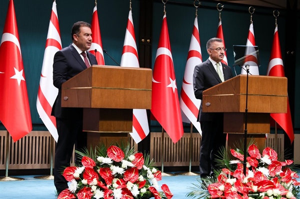 “Rum tarafı, artık kendilerini adanın tek sahibi görmekten vazgeçmelidir”