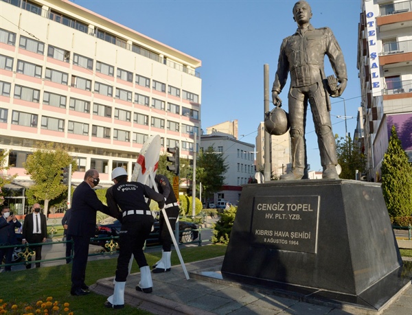 “Cengiz Topel halkımızın yüreğinde yaşıyor”