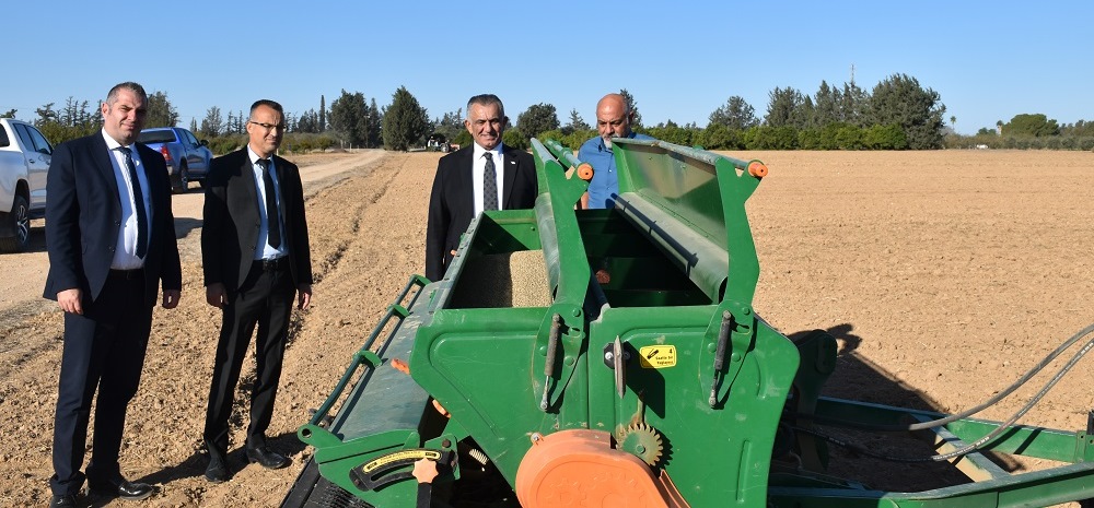 “Beşparmak” Arpa çeşidinin tohumunu çoğlatmak için ekimlere başlandı – BRTK