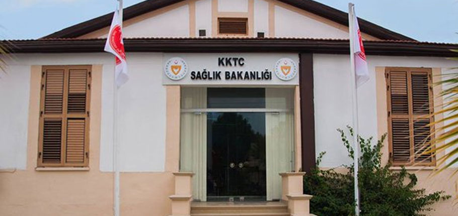 Sağlık Bakanlığı’ndan yakın temaslı kişilerin karantina uygulaması hakkında bilgilendirme