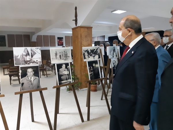 Cumhurbaşkanı Tatar, “Liderlerimiz” sergisinin açılışında vurguladı: “Önemli olan vefadır”