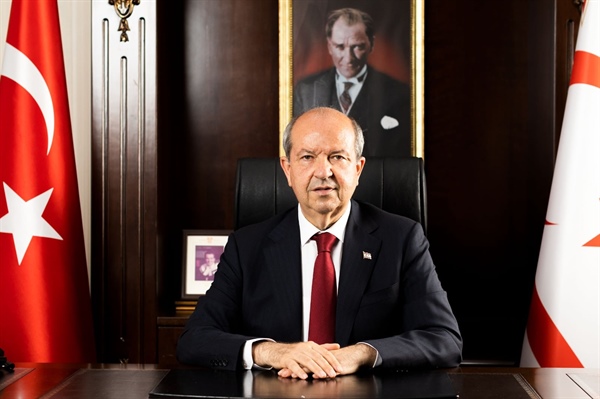 Tatar: İngiliz Büyükelçi’ye bizi Londra’ya devet etmelerini önerdim