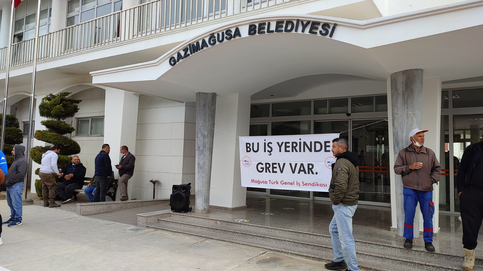 Gazimağusa Belediyesi’nde uyarı grevi