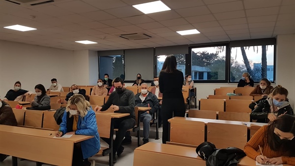 Girne Belediyesi ile Final Üniversitesi tarafından düzenlenecek ingilizce kursu için seviye tespit sınavı yapıldı