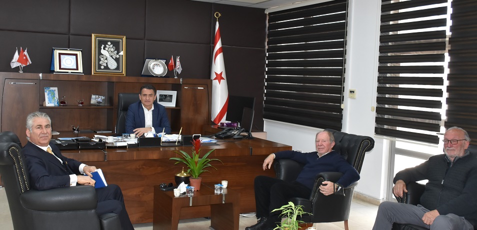 Bakan Oğuz, Zeytin Üreticileri ile görüştü