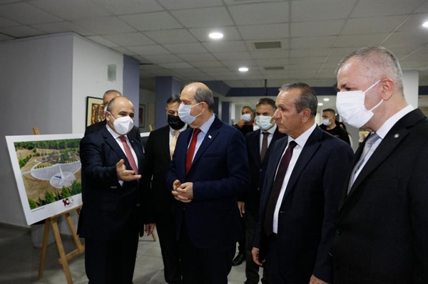 Cumhurbaşkanı Tatar, Akif Dostu Şehirler Projesi adı altında düzenlenen KKTC programı etkinlik gecesine katıldı