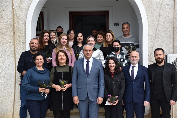 Dışişleri Bakanı Taçoy TAK’ı ziyaret etti