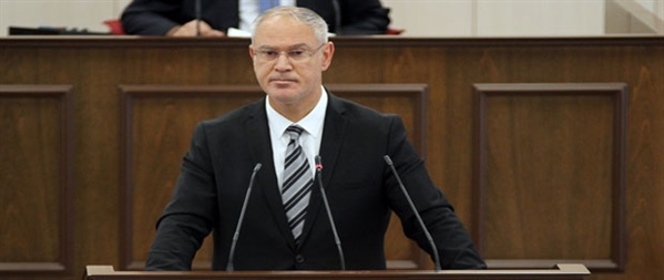 Hasipoğlu: İstifam, Başbakan’ın yeni ve başka görevler vermek istemesinden kaynaklandı