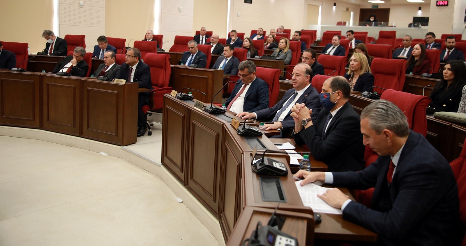 Meclis’te güncel konuşmalar yapılıyor