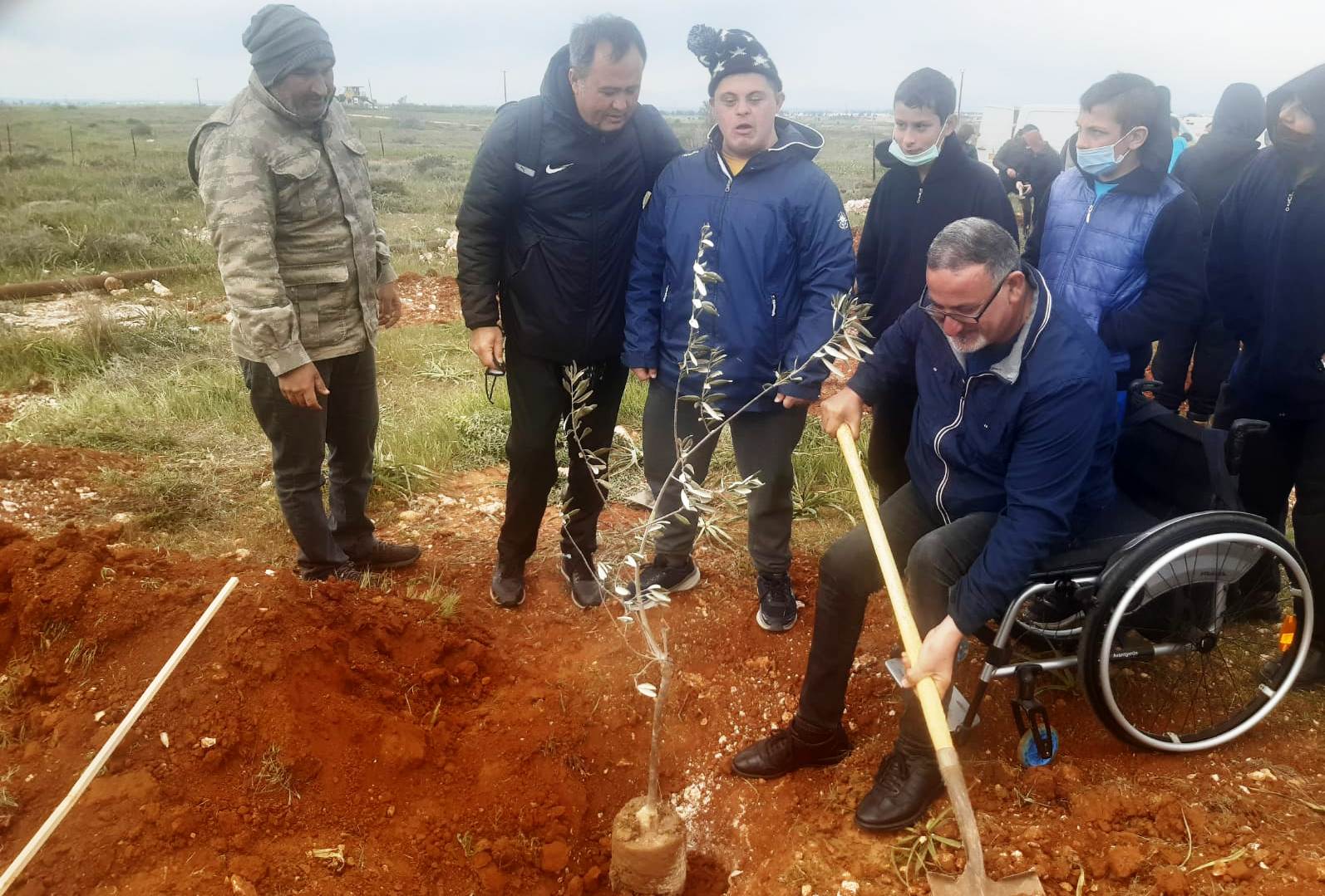 Engelli Sivil Toplum Örgütlerinden Down Sendromu Farkındalık Günü’nde fidan etkinliği