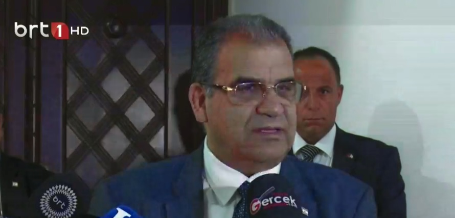 Başbakan  Sucuoğlu, Cumhurbaşkanı Tatar’a hükümetin istifasını sundu