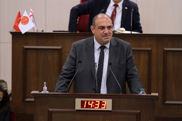Barçın: Alım gücünün Ocak 2022 seviyesinde kalabilmesi için Asgari Ücretin brüt 8 bin 879 TL olması gerekir