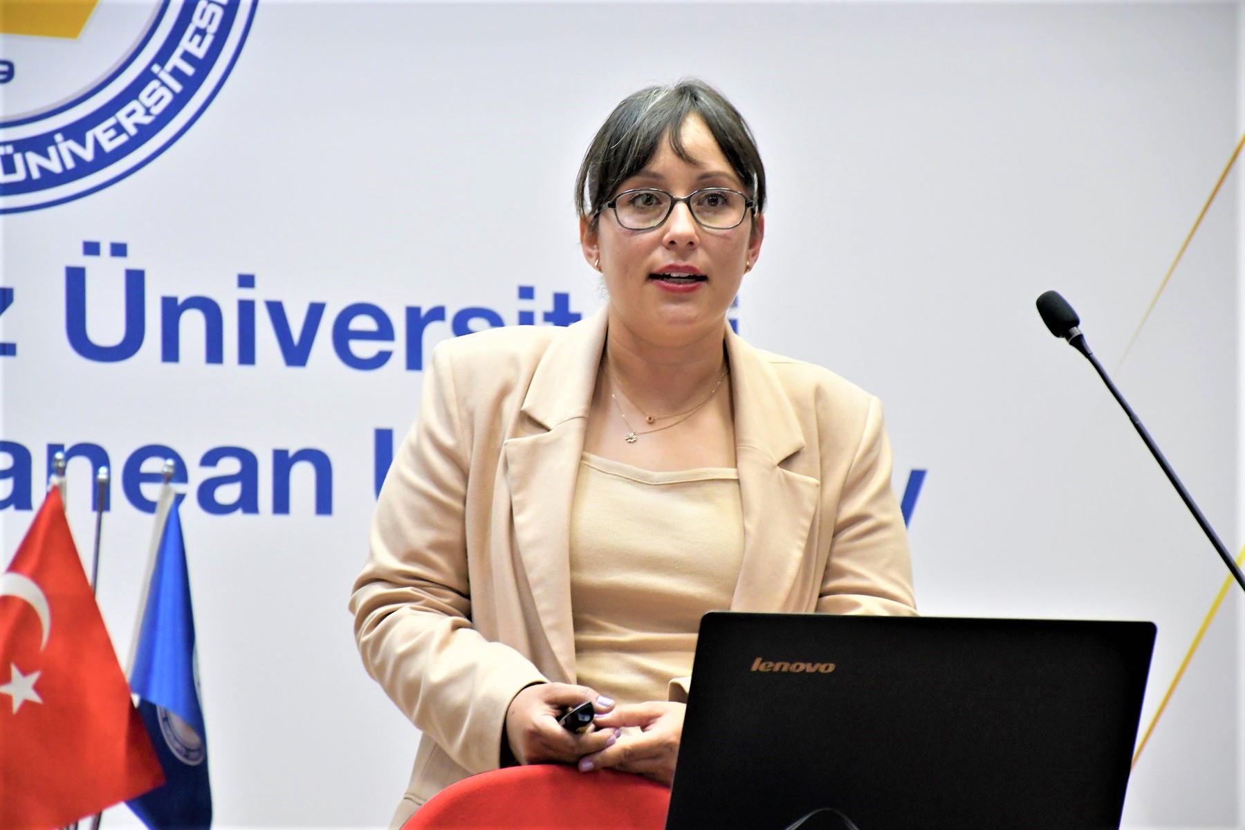 DAÜ-PDRAM’dan Üniversite Yaşamına Uyum semineri