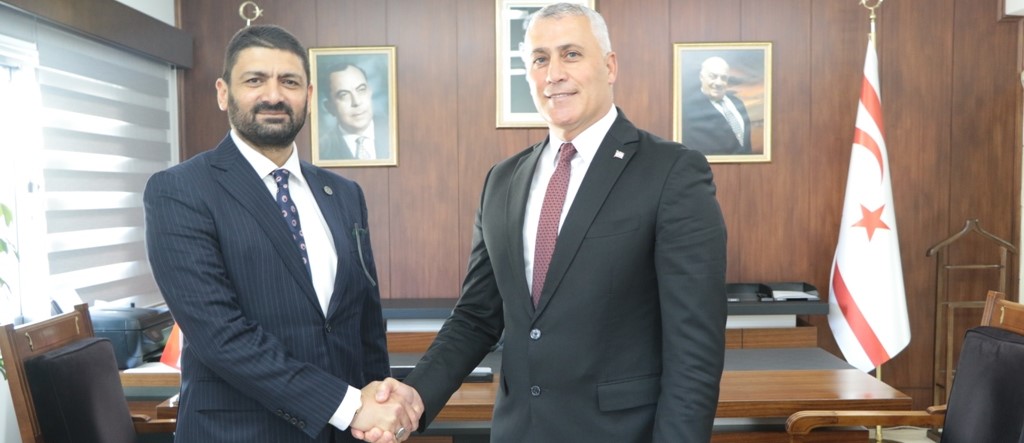 Maliye Bakanlığı’nda devir teslim töreni gerçekleştirildi.