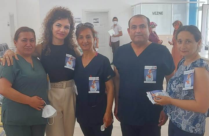 TSHD Dünya Tütünsüz Günü nedeniyle vatandaşlara broşür dağıttı 