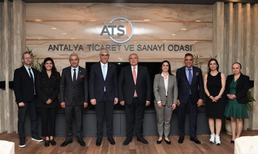 Sanayi Odası Başkanı Kamacıoğlu Antalya Ticaret ve Sanayi Odası’nı ziyaret etti