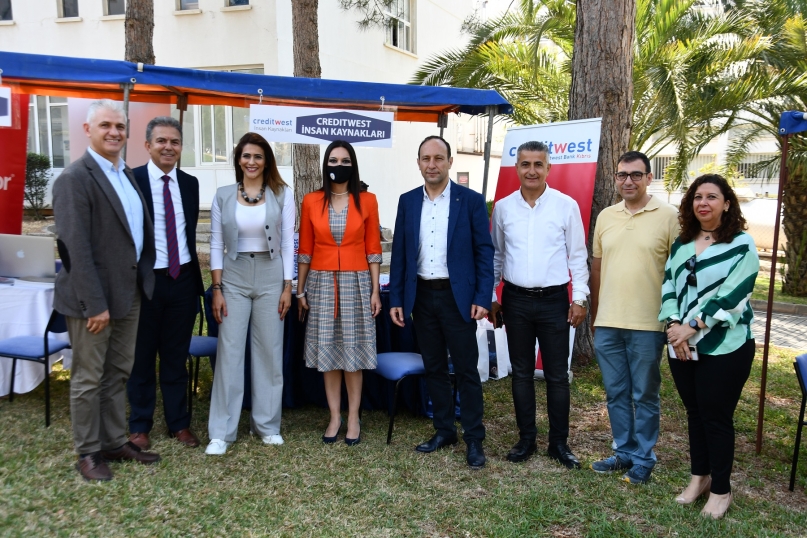 DAÜ İşletme ve Ekonomi Fakültesi “Kariyer Kahvesi” etkinliği düzenledi