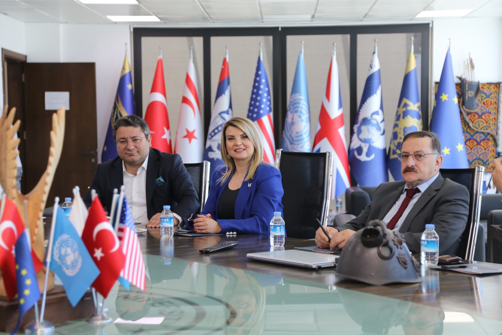 “Gelecek Vizyonuyla Eğitime Bakış” eğitim zirvesi yapıldı