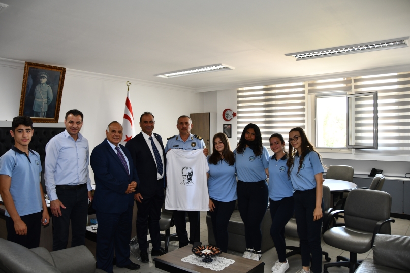 19 Mayıs Gençlik ve Spor Bayramı nedeniyle Gençler Polis Genel Müdürlüğü’ne ziyaret gerçekleştirdi