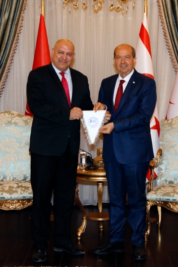 Cumhurbaşkanı Tatar, Sosyal Demokrasi Hareketi heyetini kabul etti