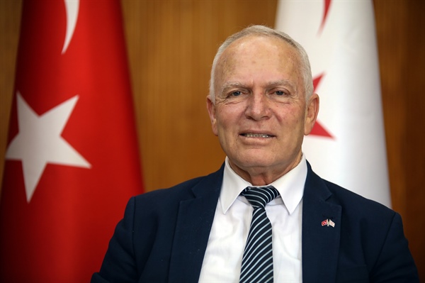 “Gençlerimizin Atalarının güvenine layık olacaklarindan hiçbir kuşkum yoktur” 
