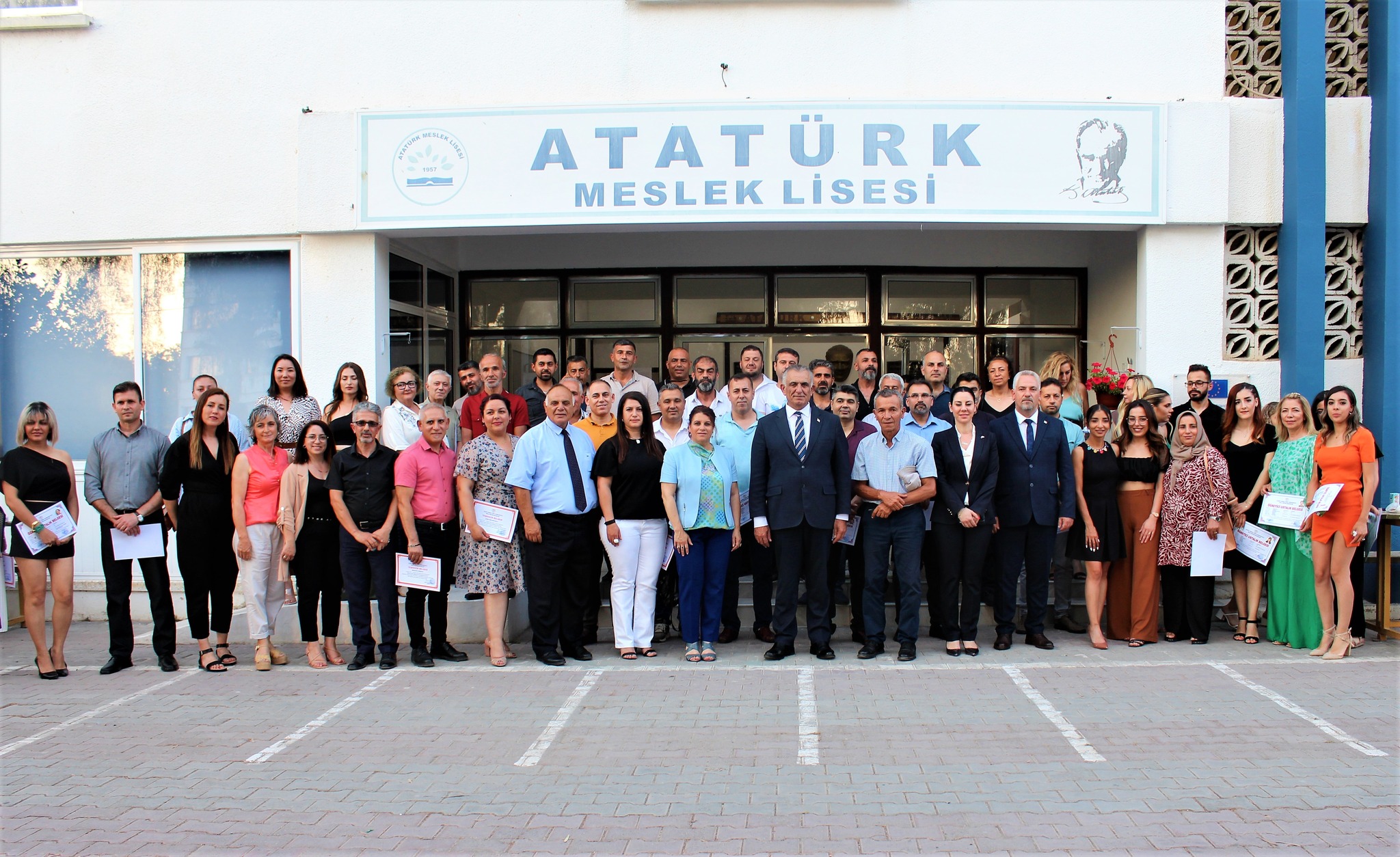Öğretici Ustalık Kursu’nda başarılı olanlara belgeleri törenle verildi