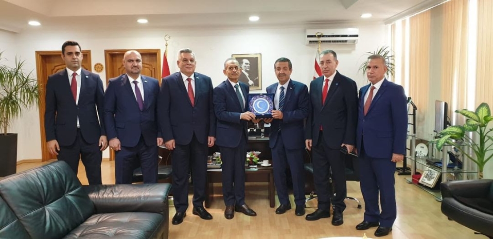 Bakan Ertuğruloğlu, Irak Türkmen Cephesi Genel Başkanı Turan ve beraberindeki heyeti kabul etti