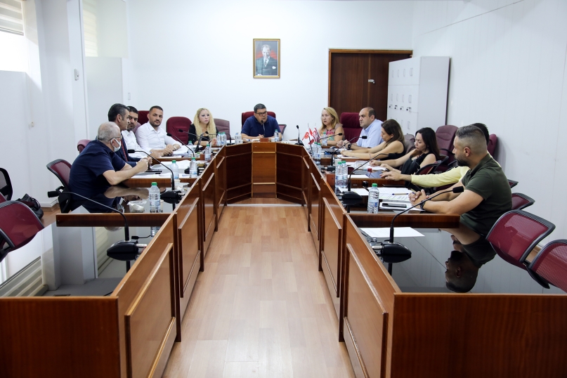İdari, Kamu ve Sağlık İşleri Komitesi toplandı
