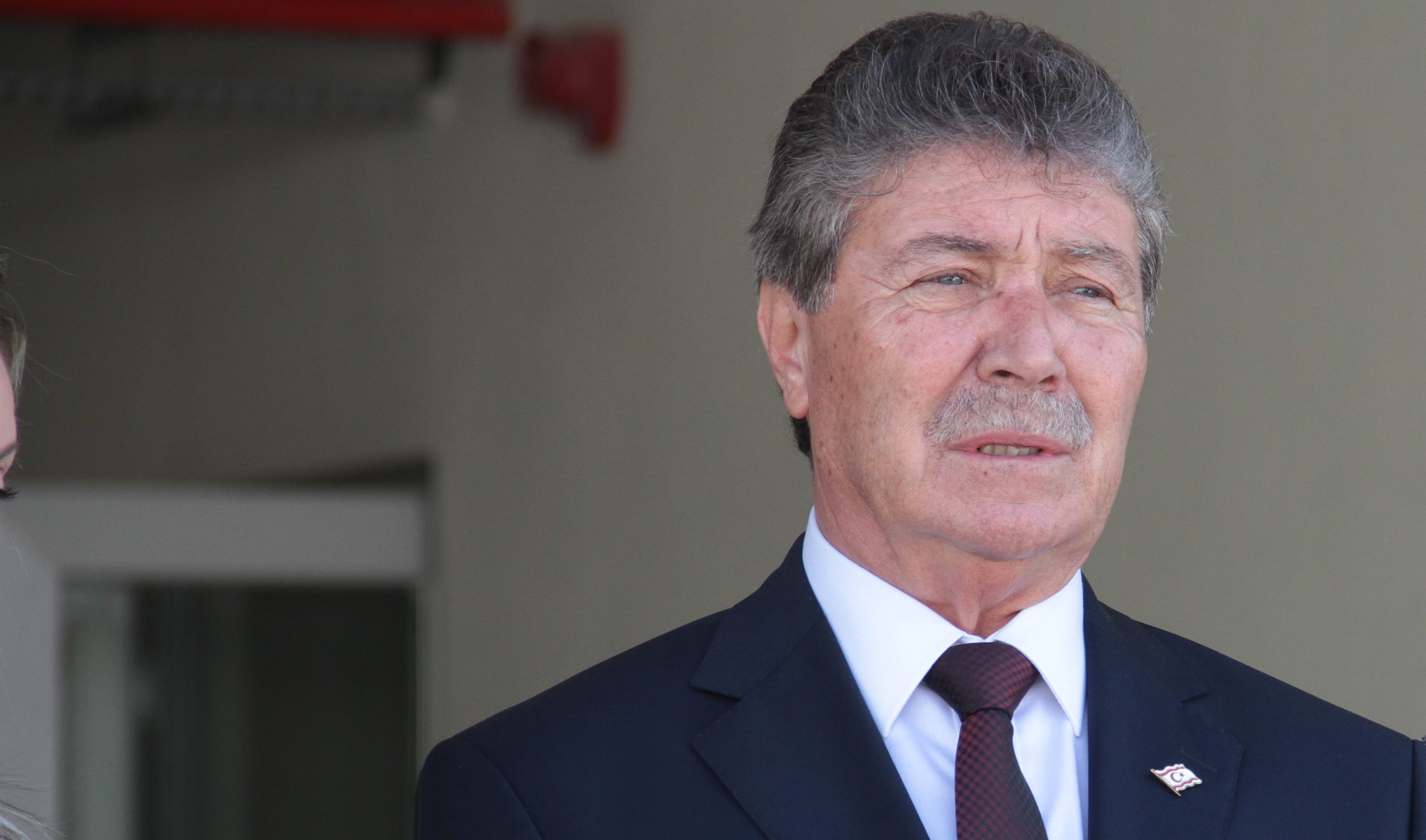 Başbakan Üstel:Olağanüstü çaba gösteren herkese teşekkür ederim