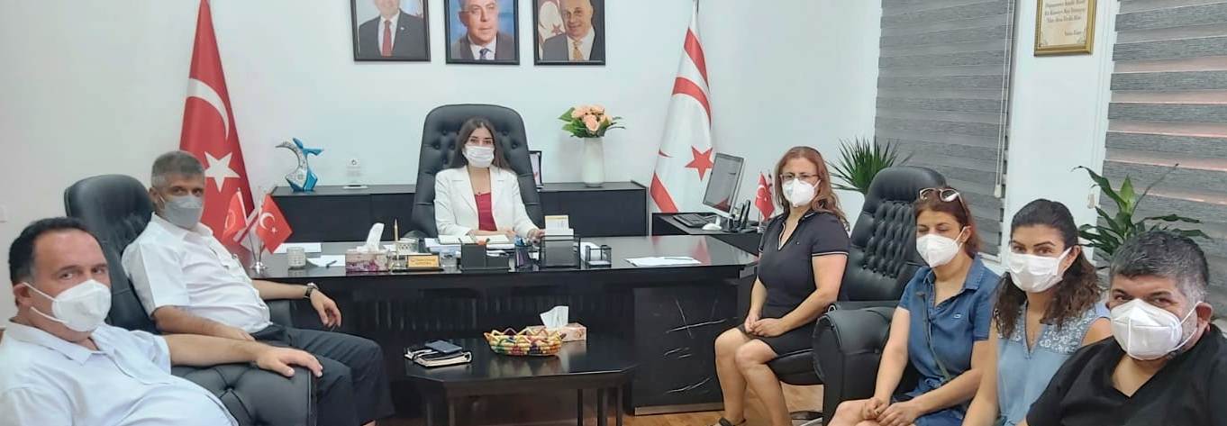 Sağlık Bakanı Altuğra, pandemi yönetimi ile ilgili uzman doktorların yer aldığı bir toplantı gerçekleştirdi