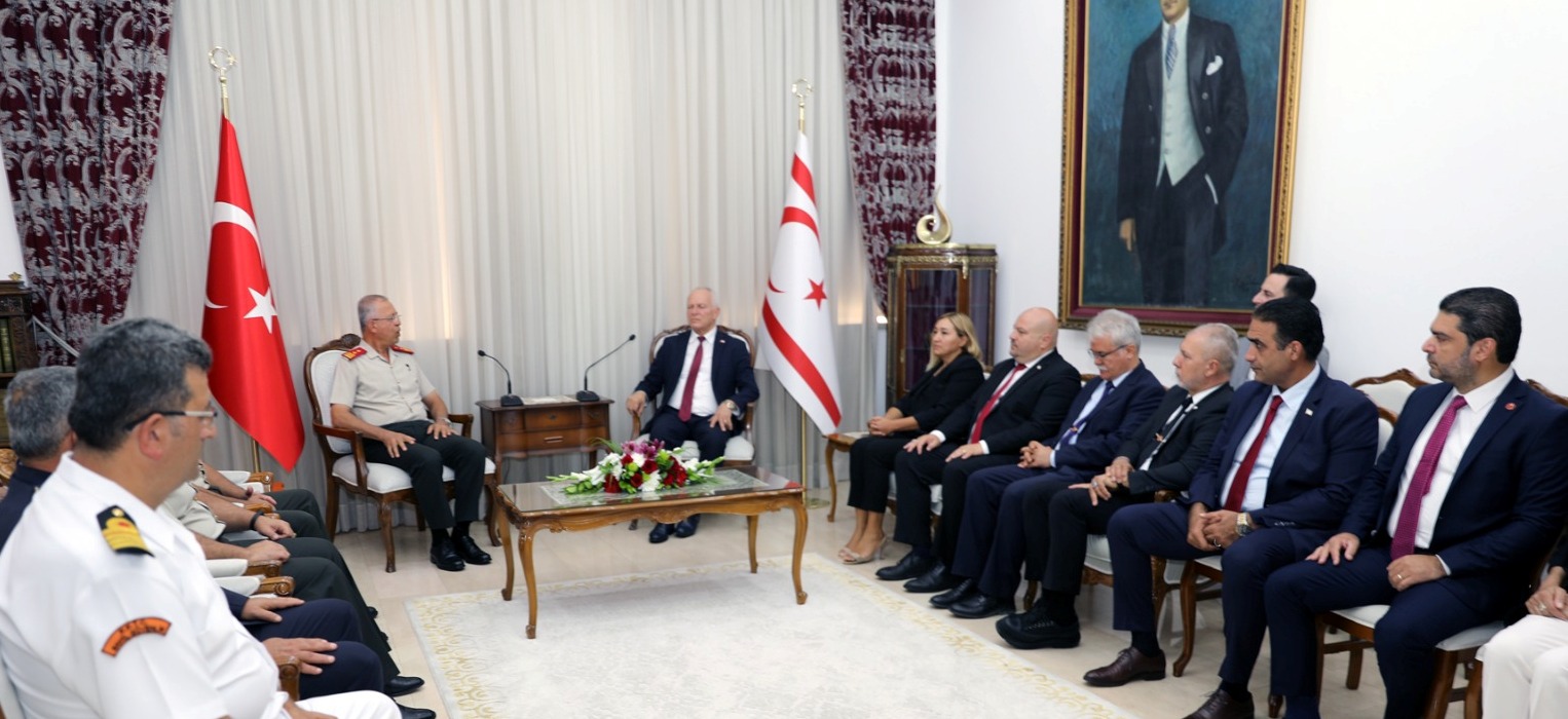 Töre, 1 Ağustos Toplumsal Direniş Bayramı nedeniyle Tümgeneral Topaloğlu’nu kabul etti