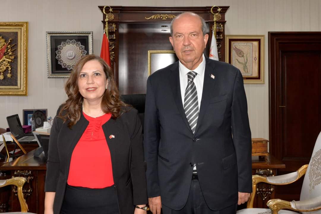 Cumhurbaşkanı Tatar, yeni İzmir Başkonsolosu İnanıroğlu’nu kabul etti