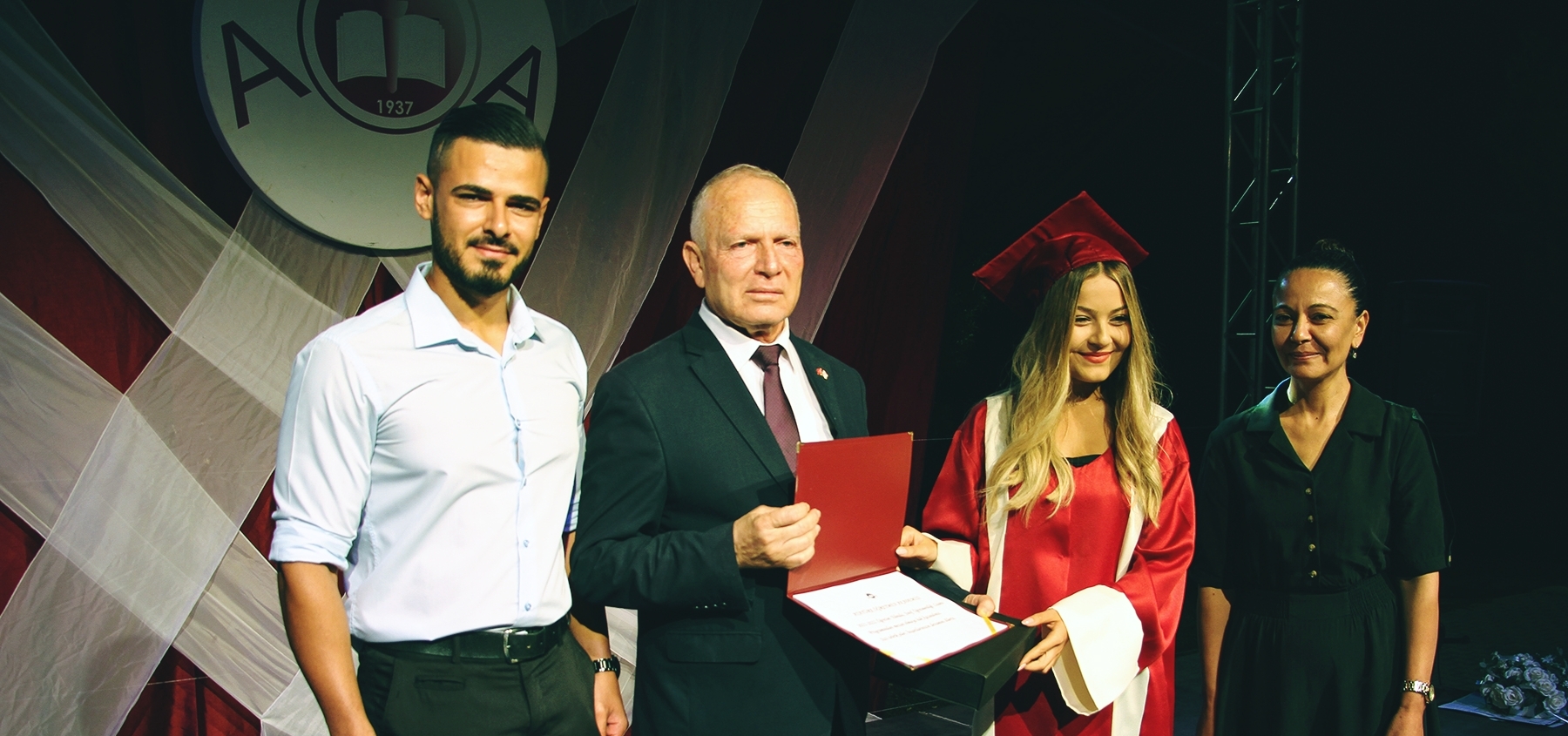 Töre, Atatürk Öğretmen Akademisi mezuniyet törenine katıldı