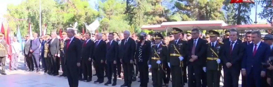 20 Temmuz Barış ve Özgürlük Bayramı kutlamaları… Atatürk Anıtında tören düzenlendi